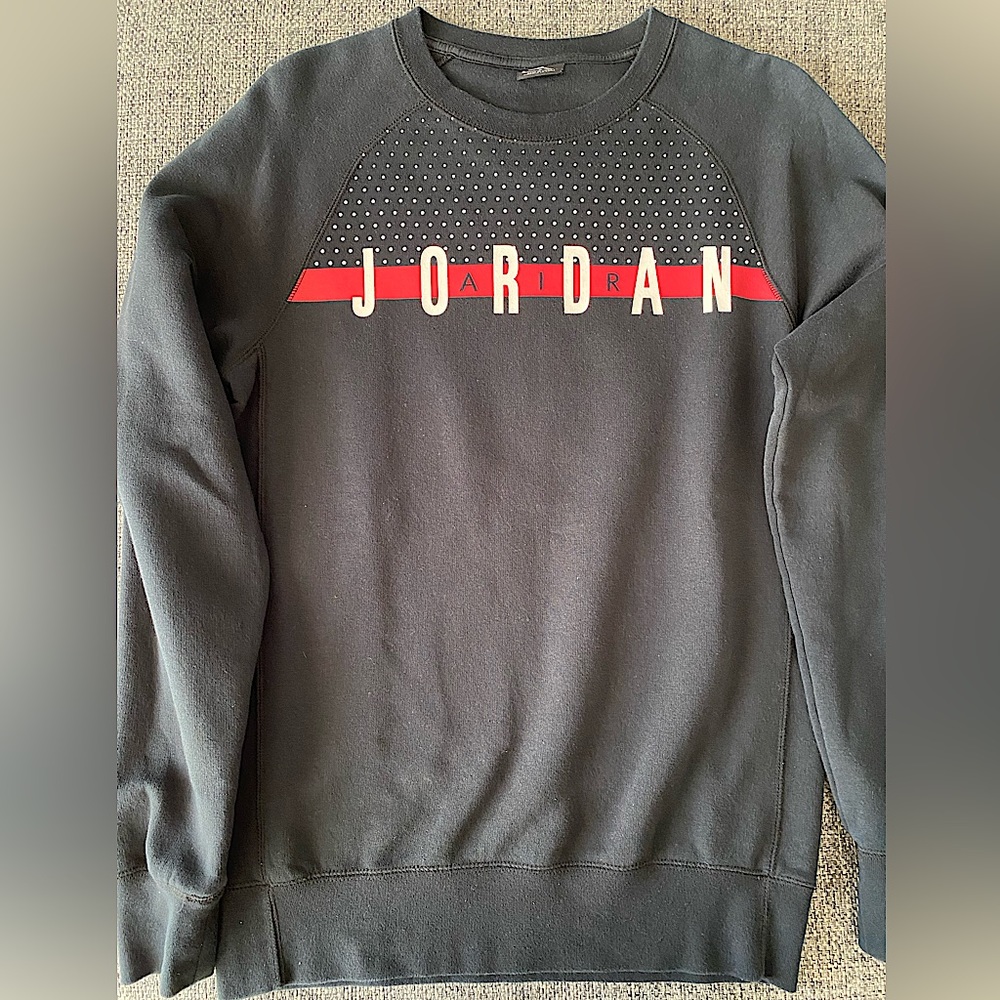 EUC Jordan Black/Red Crewneck Sweatshirt Sz.S